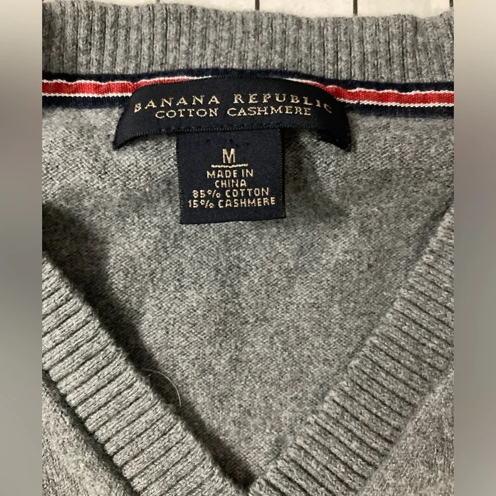 Banana Republic Men’s‎ Medium Grey Cotton Cashmere Vest